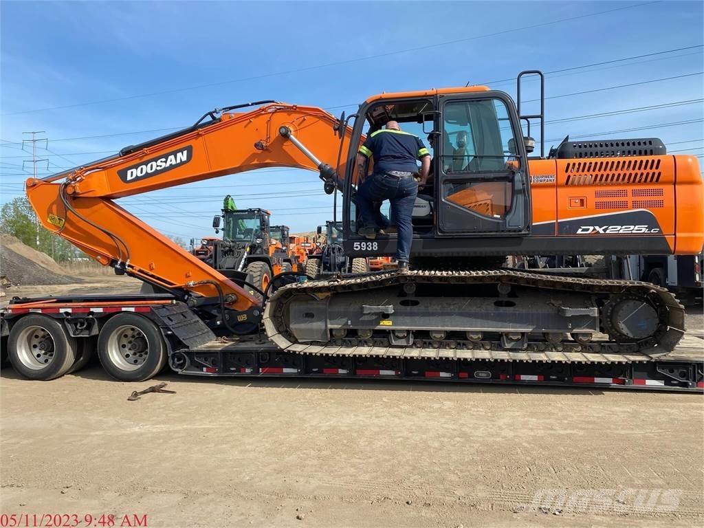 Doosan DX225 LC-5 Rupsgraafmachines