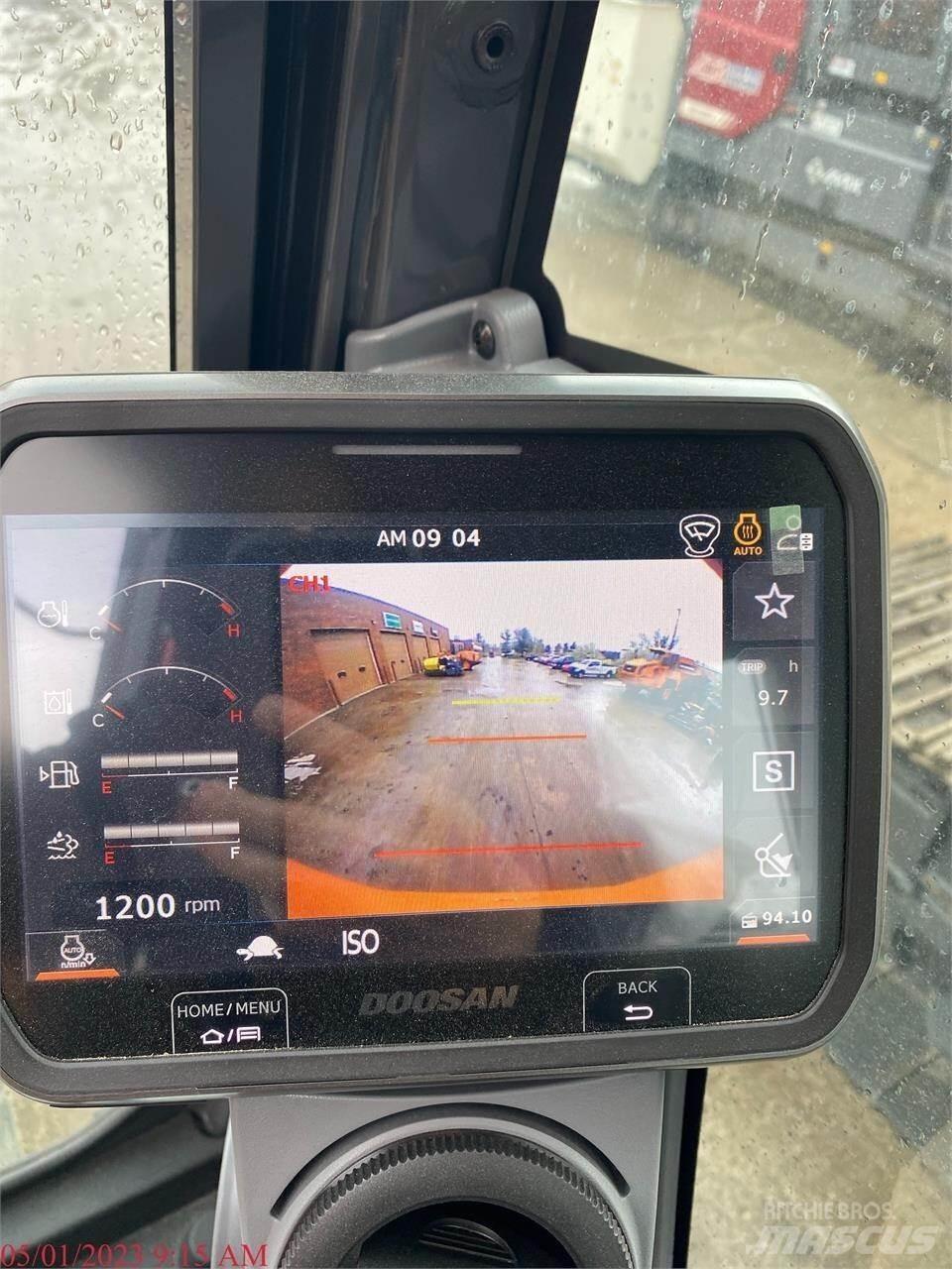 Doosan DX300 LC Rupsgraafmachines