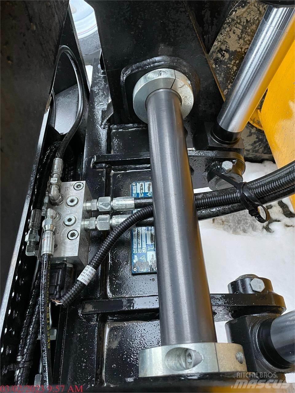 JCB 77-52D Verreikers