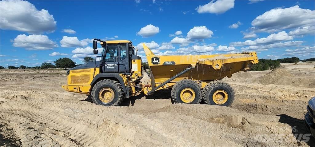 John Deere 310E Knik dumptrucks