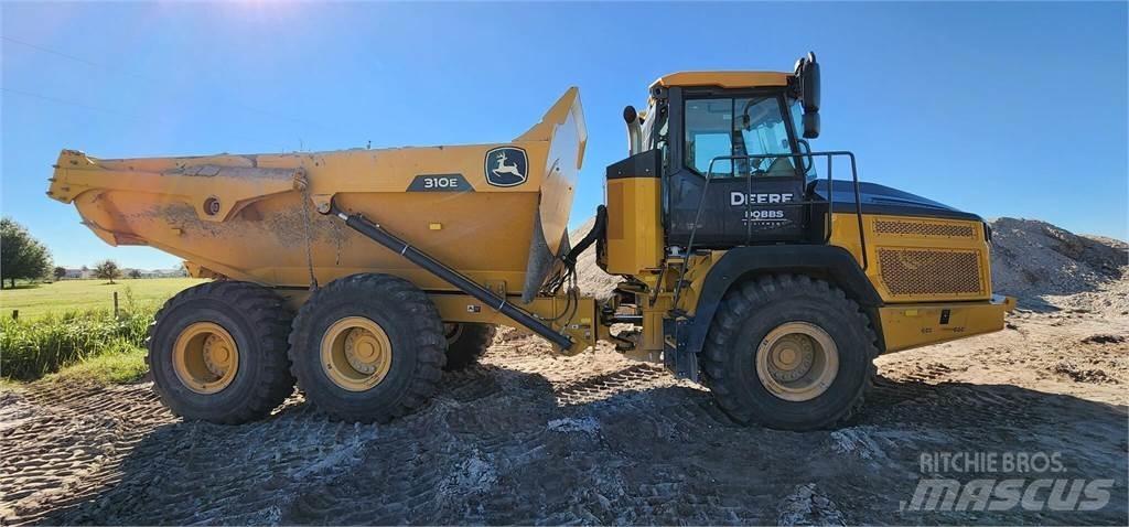 John Deere 310E Knik dumptrucks