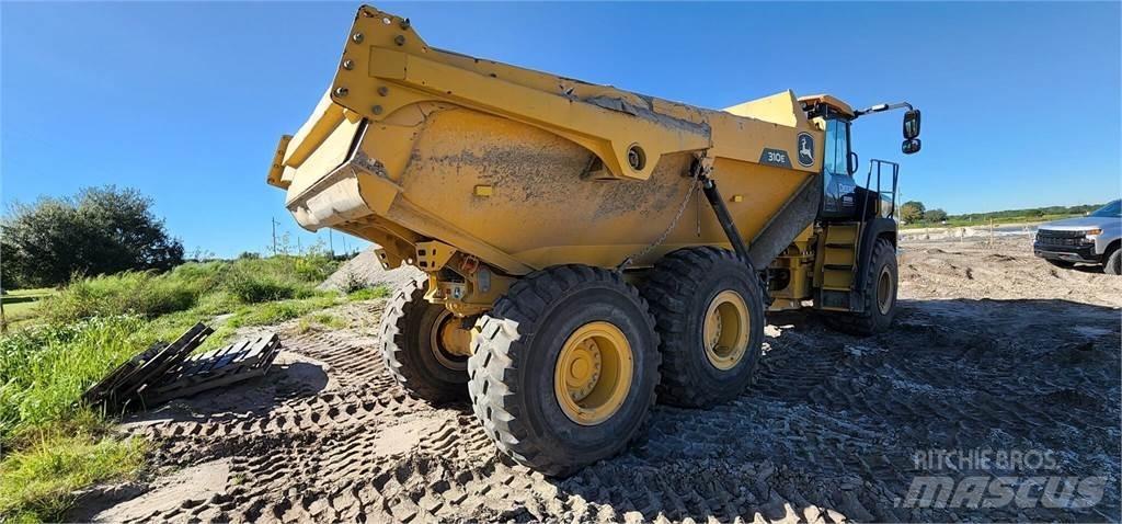 John Deere 310E Knik dumptrucks