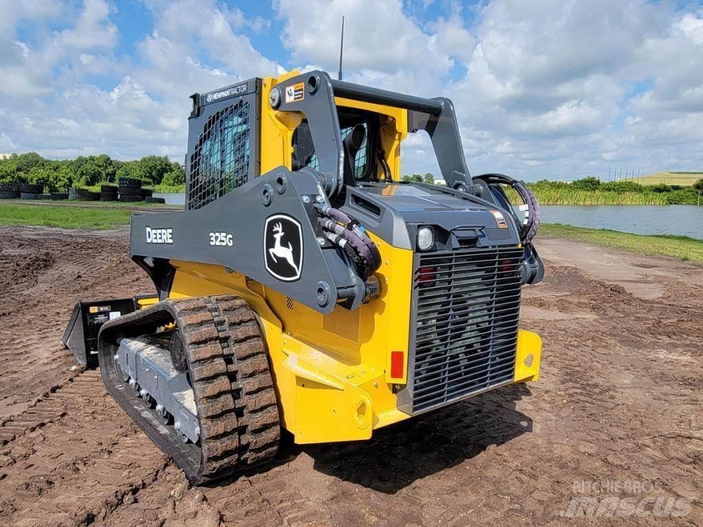 John Deere 325G Schrankladers