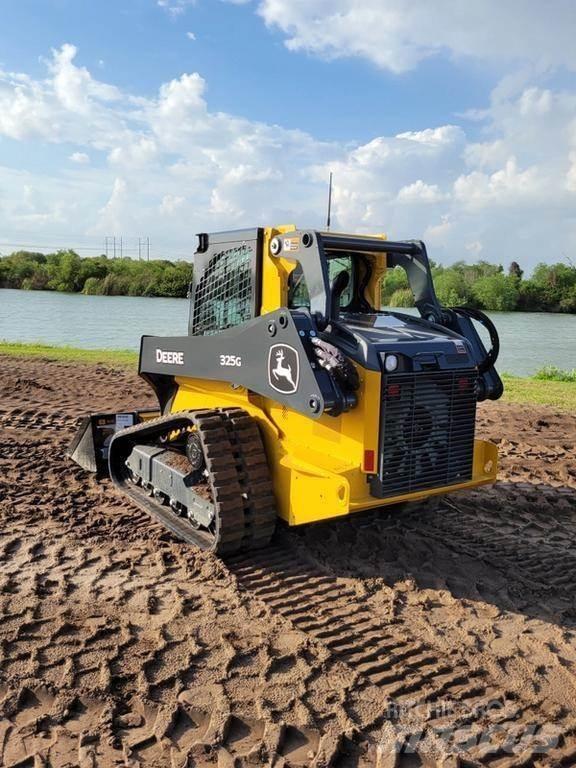 John Deere 325G Schrankladers