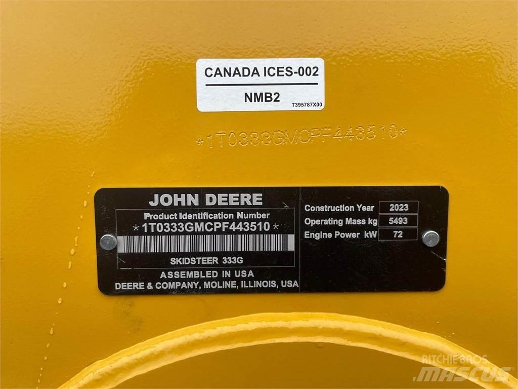 John Deere 333G Schrankladers