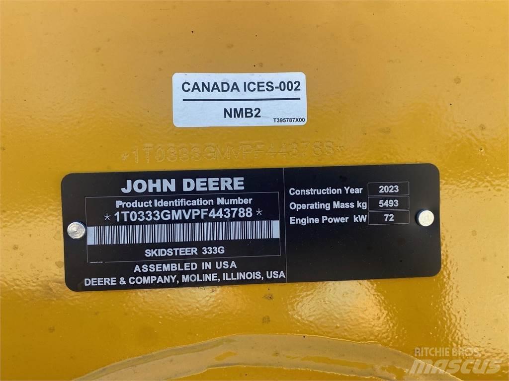 John Deere 333G Schrankladers