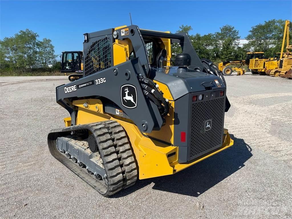 John Deere 333G Schrankladers