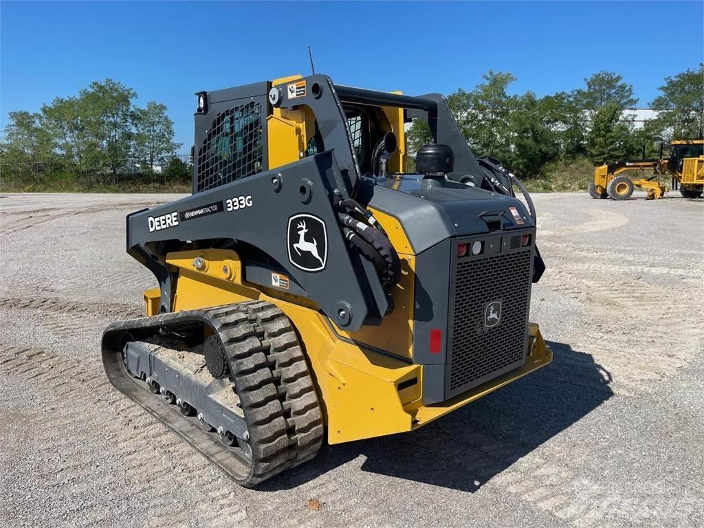 John Deere 333G Schrankladers