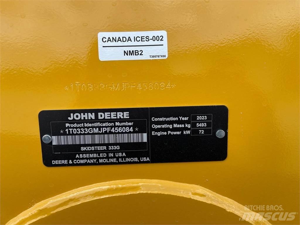 John Deere 333G Schrankladers