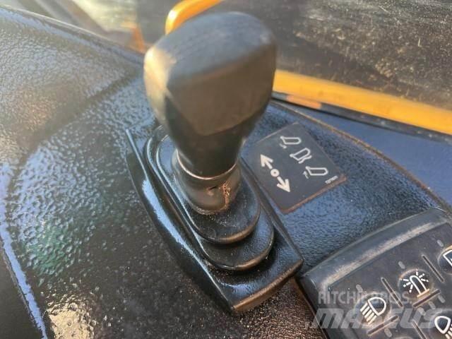 John Deere 460E Knik dumptrucks