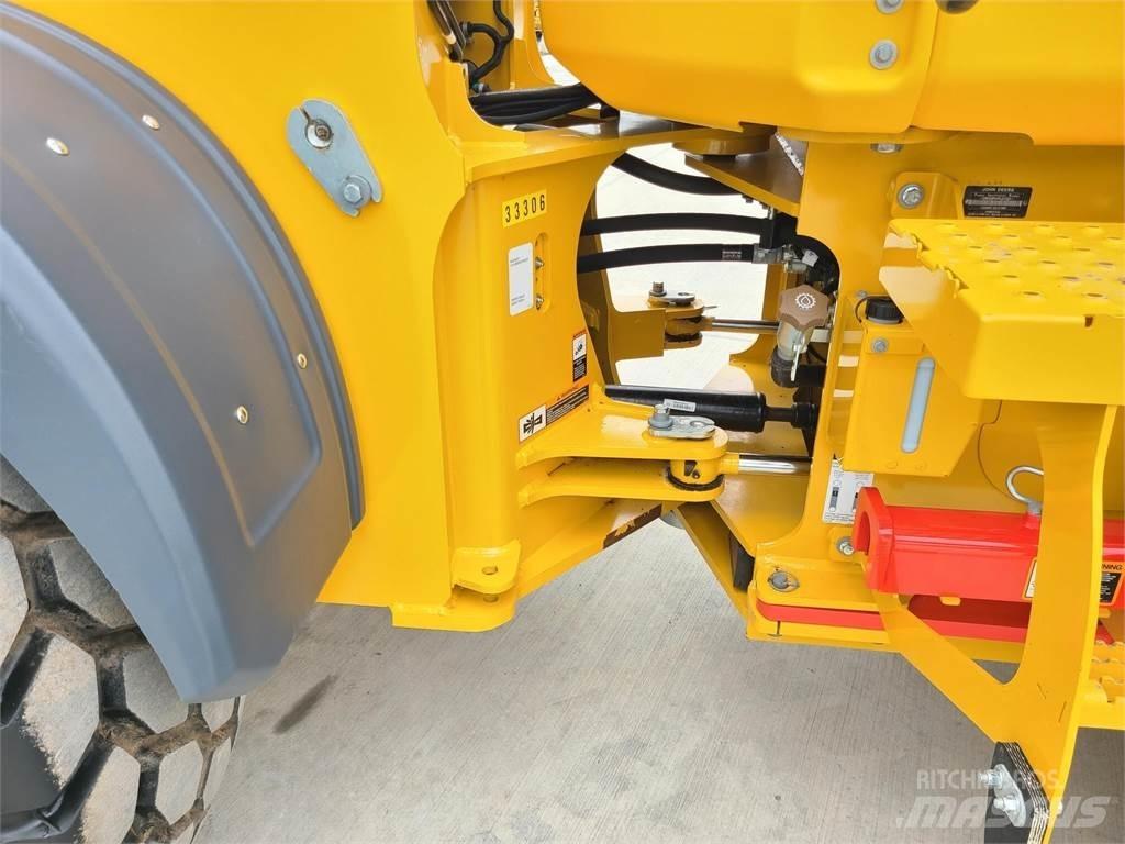 John Deere 524P Wielladers