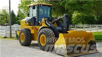 John Deere 524P Wielladers