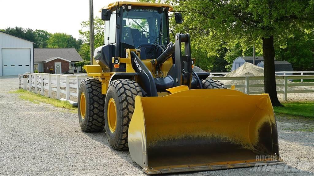 John Deere 524P Wielladers