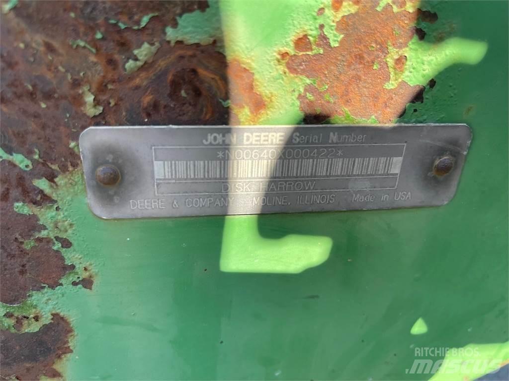 John Deere 640 Schijveneggen