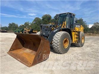 John Deere 744K Wielladers