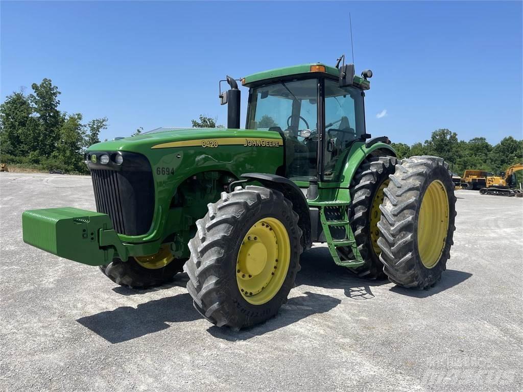 John Deere 8420 Tractoren