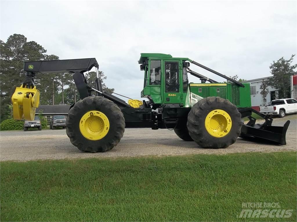 John Deere 848H Skidders
