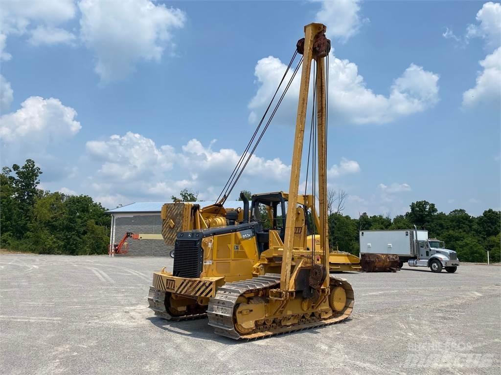 John Deere 850K Pijpenleggers