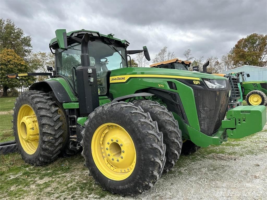 John Deere 8R 370 Tractoren