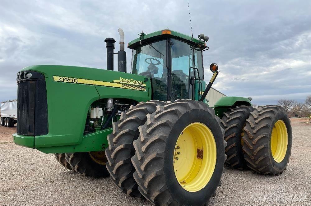 John Deere 9220 Tractoren