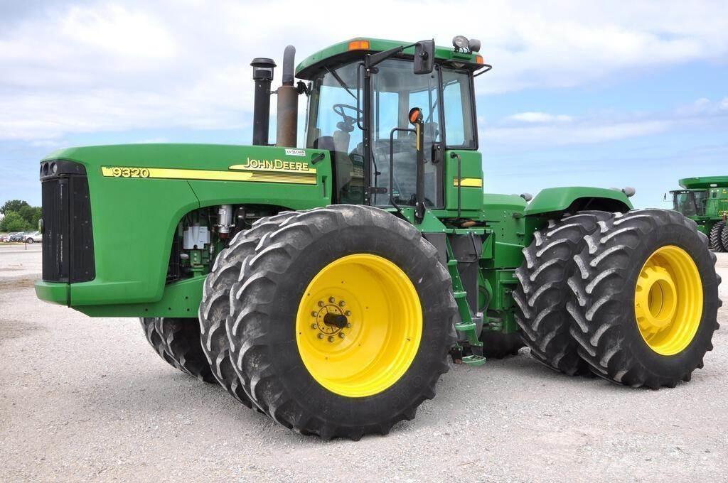 John Deere 9320 Tractoren