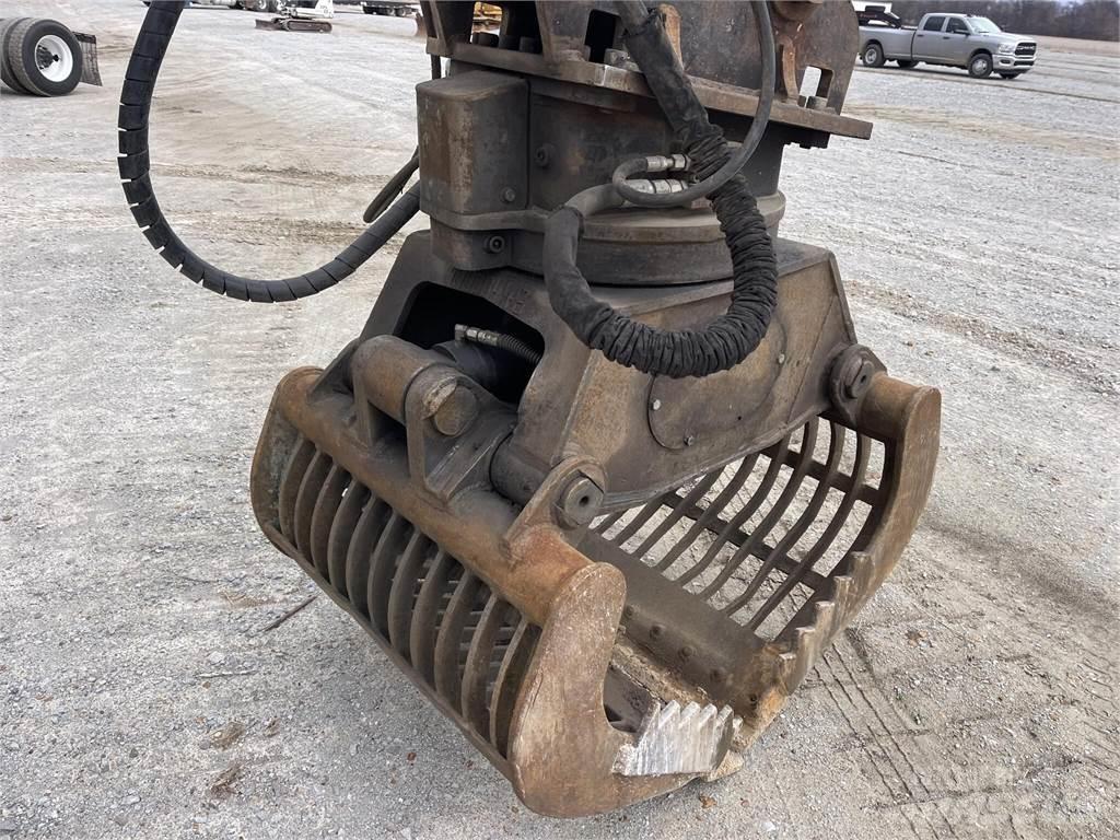 Kobelco SK210 LC-9 Boomstamladers