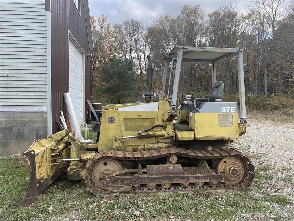 Komatsu D37E-5 Rupsdozers