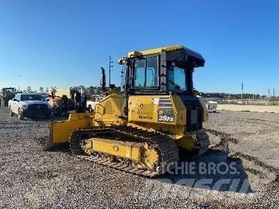 Komatsu D39PX-24 Rupsdozers