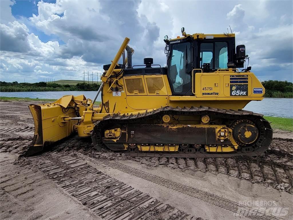 Komatsu D65PX-18 Rupsdozers
