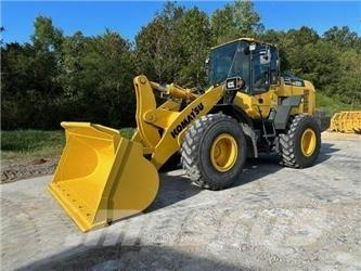 Komatsu WA320-8 Wielladers