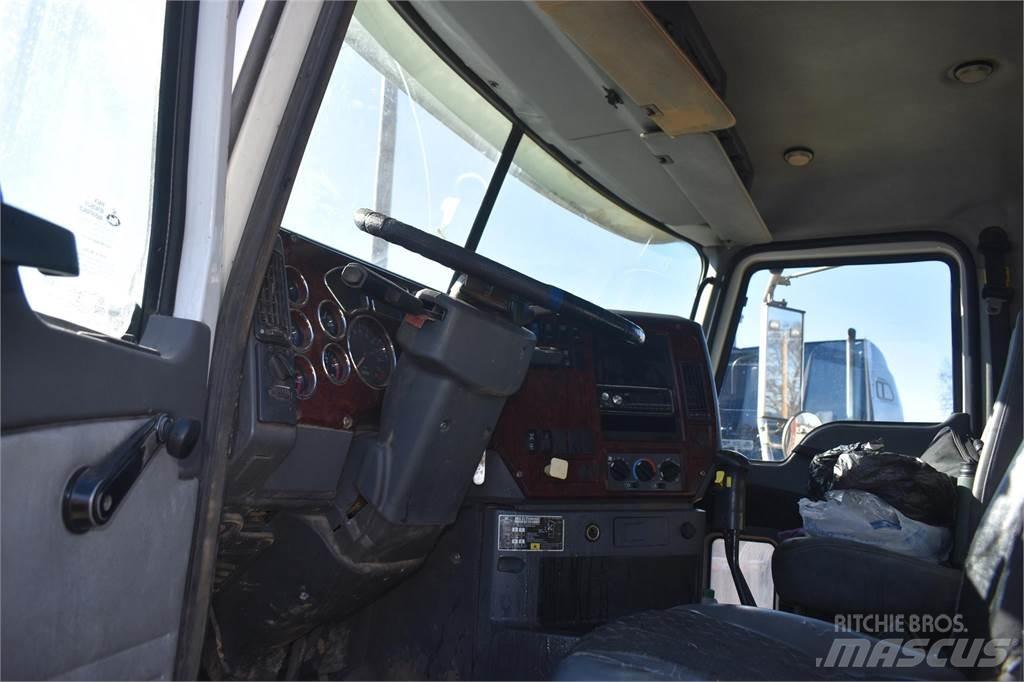 Mack GRANITE GU713 Kipper