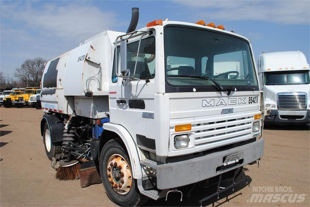 Mack MIDLINER MS250 Veegwagens