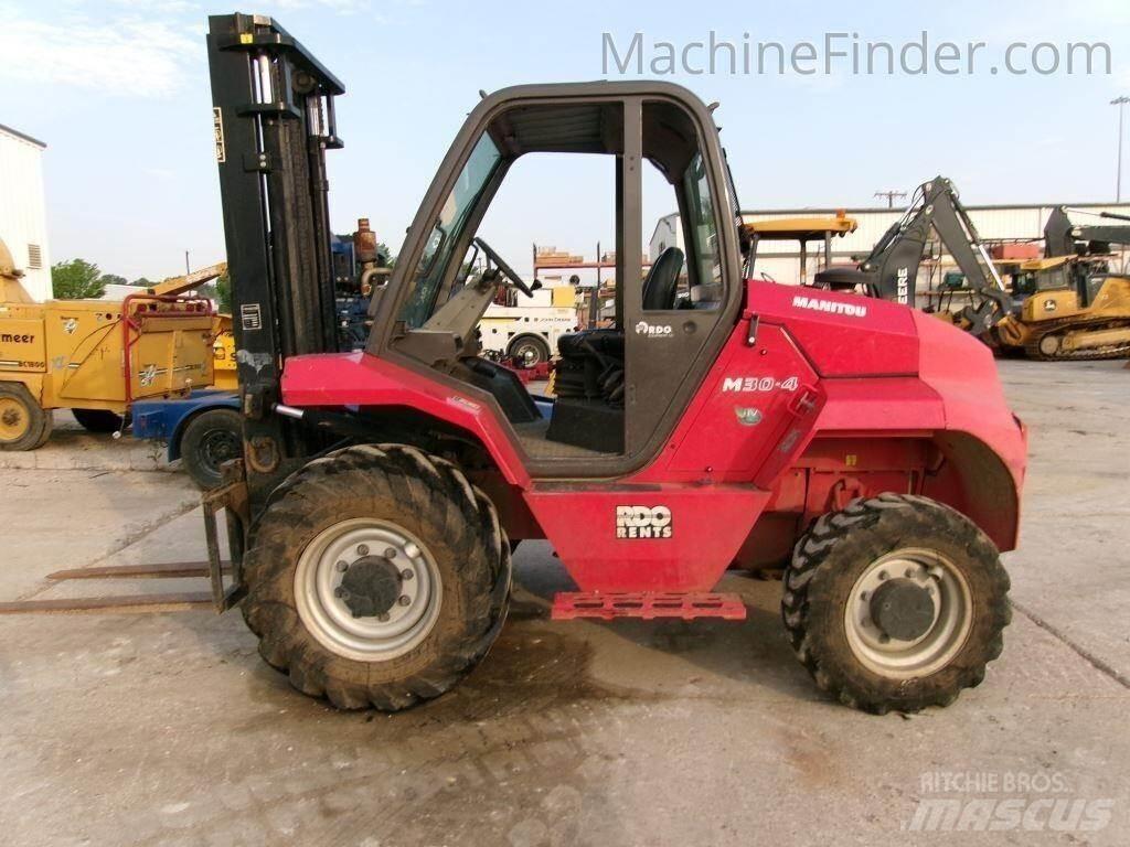 Manitou M30.4 Vorkheftruck voor zwaar terrein