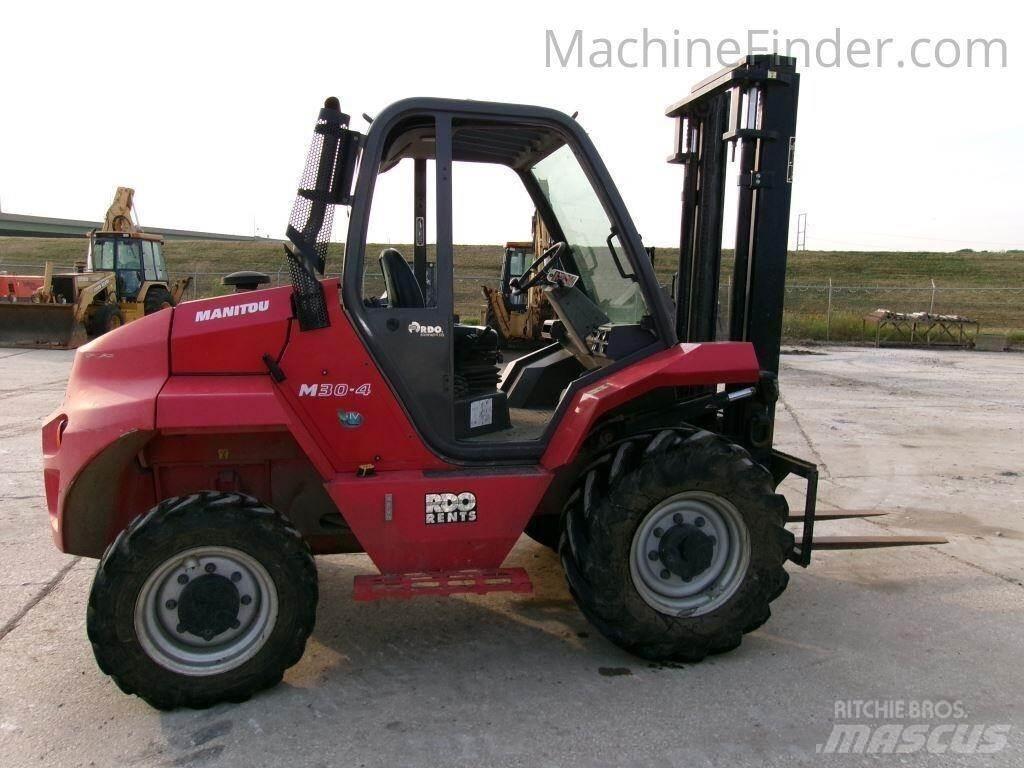 Manitou M30.4 Vorkheftruck voor zwaar terrein