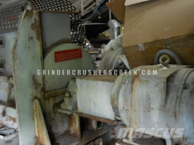  MITTS & MERILL 13CSD Houtversnipperaars