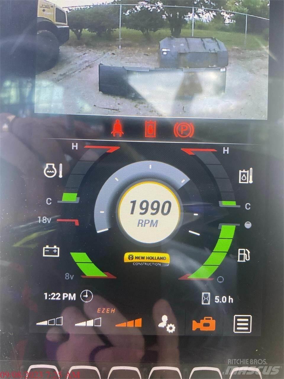 New Holland C332 Schrankladers