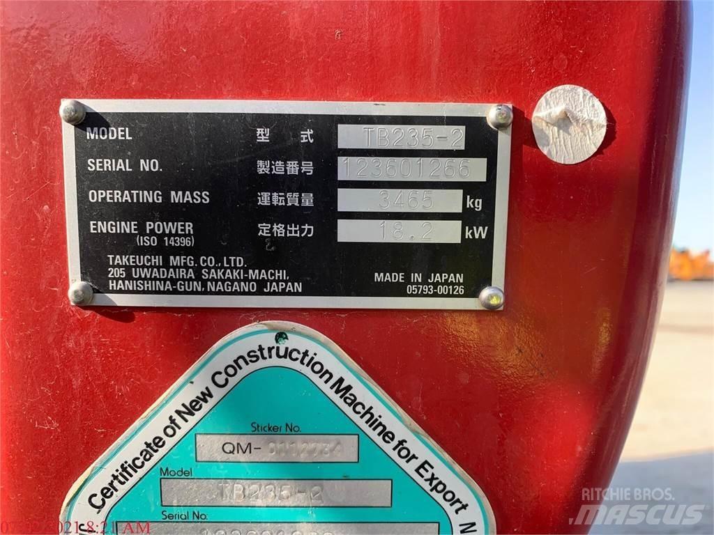 Takeuchi TB235-2 Minigraafmachines < 7t