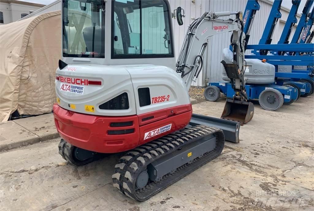 Takeuchi TB235-2 Minigraafmachines < 7t