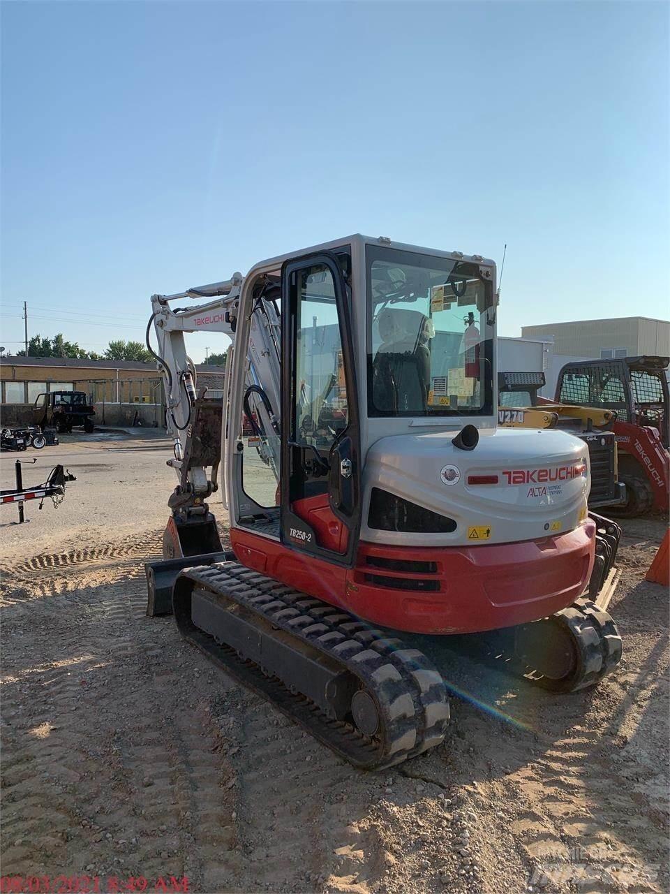 Takeuchi TB250-2 Minigraafmachines < 7t