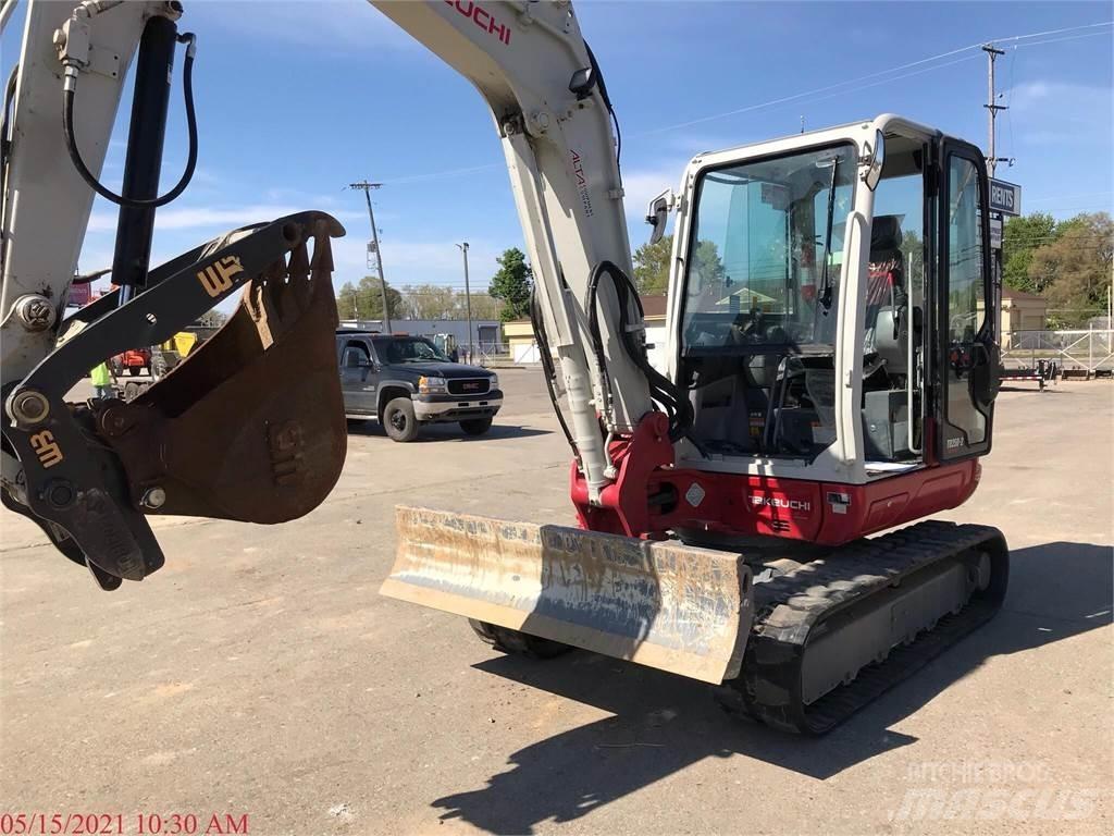 Takeuchi TB250-2 Minigraafmachines < 7t