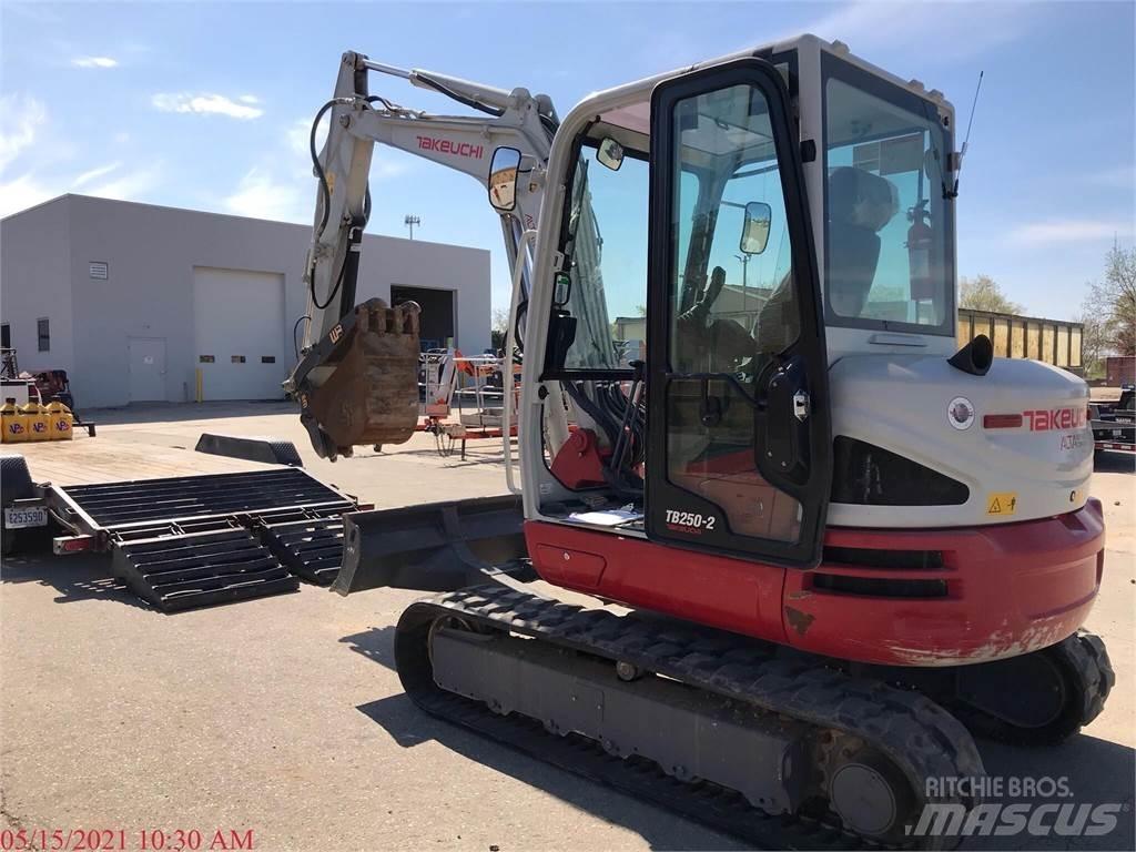 Takeuchi TB250-2 Minigraafmachines < 7t