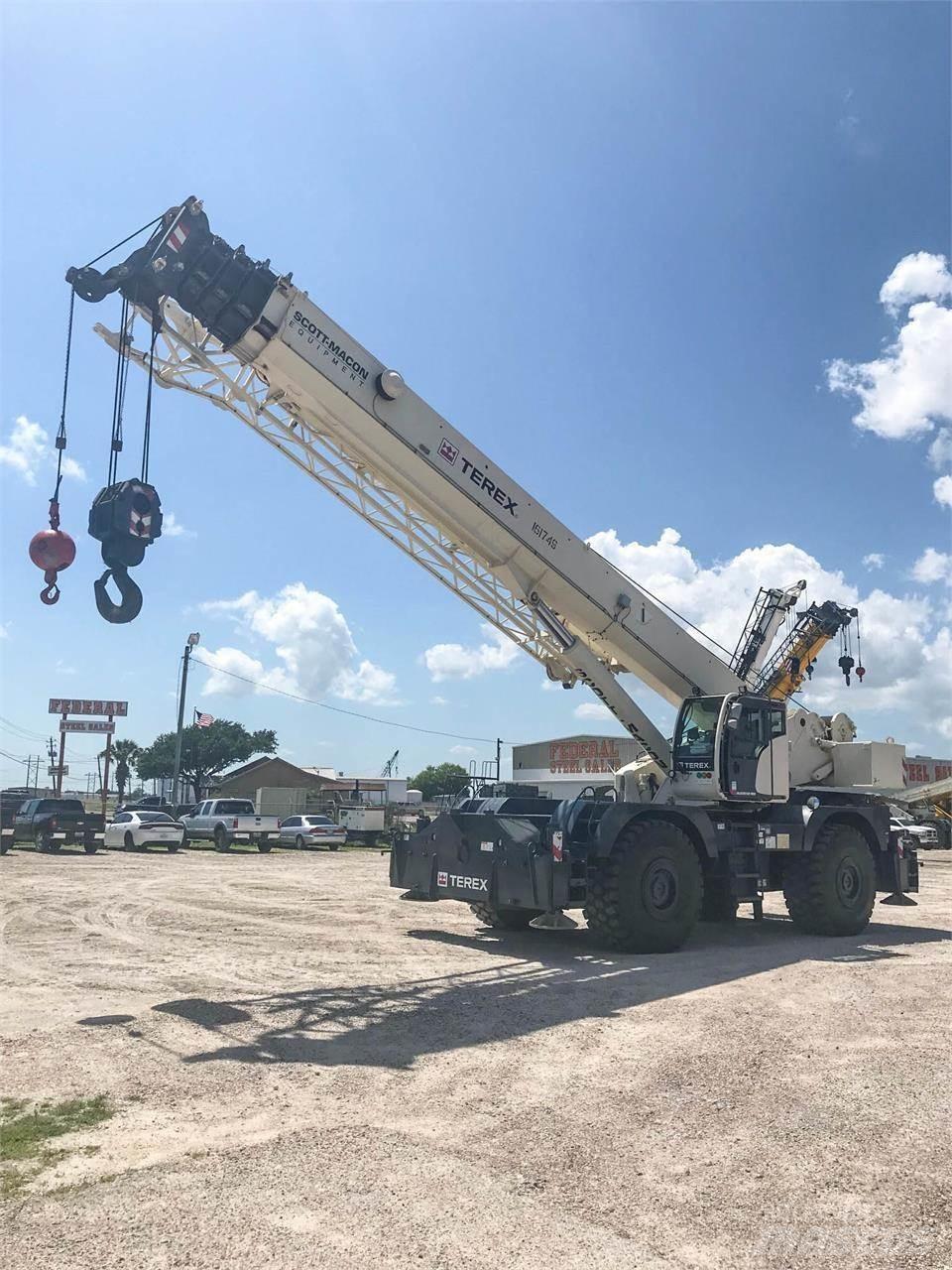 Terex QUADSTAR 1100 Ruw terrein kranen