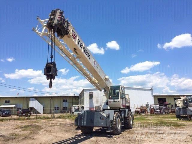Terex RT230-1 Ruw terrein kranen