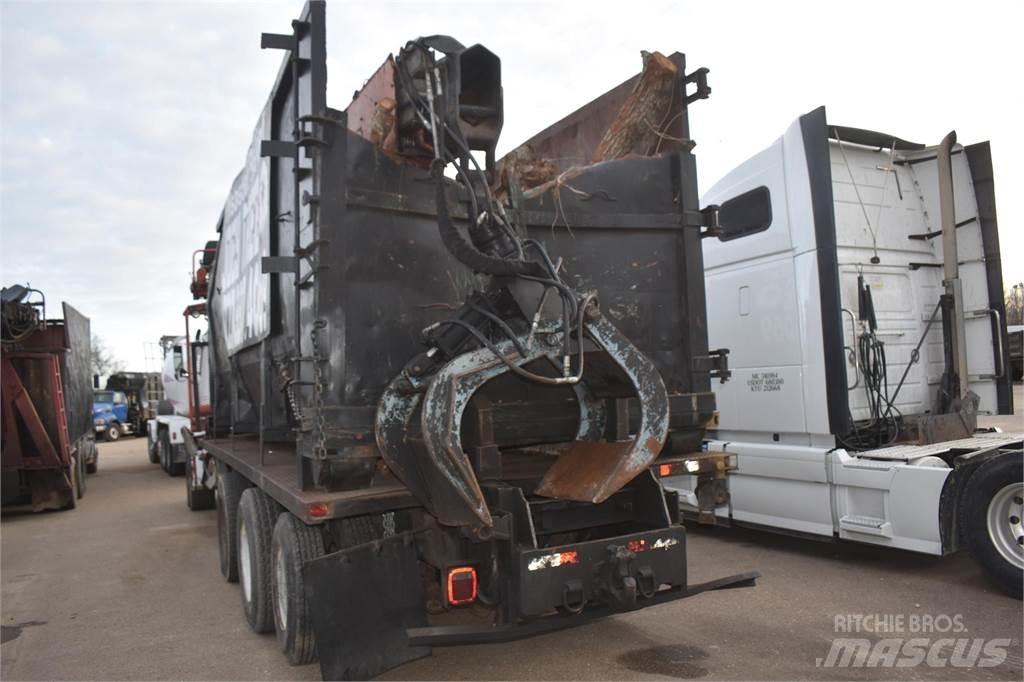 Western Star 5800 Vlakke laadvloer met kraan