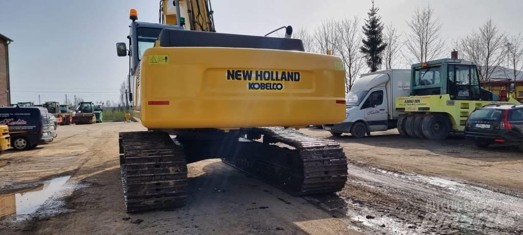 New Holland E 385 Rupsgraafmachines
