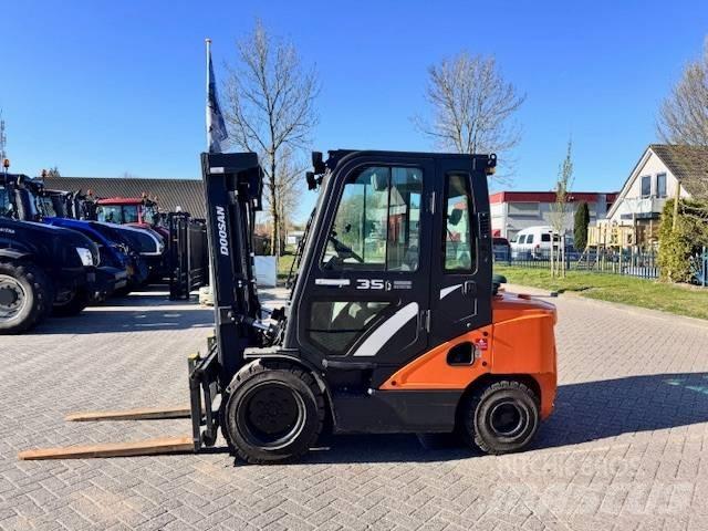 Doosan D35c Pro-7 Diesel heftrucks