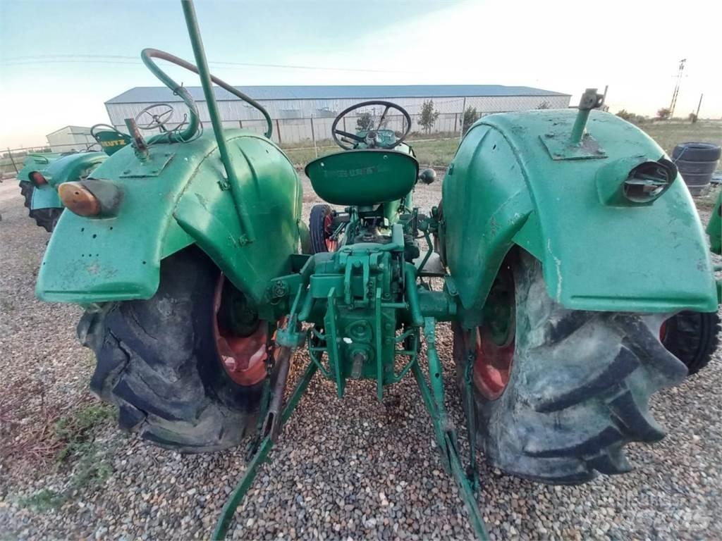 Deutz-Fahr D 40 Tractoren