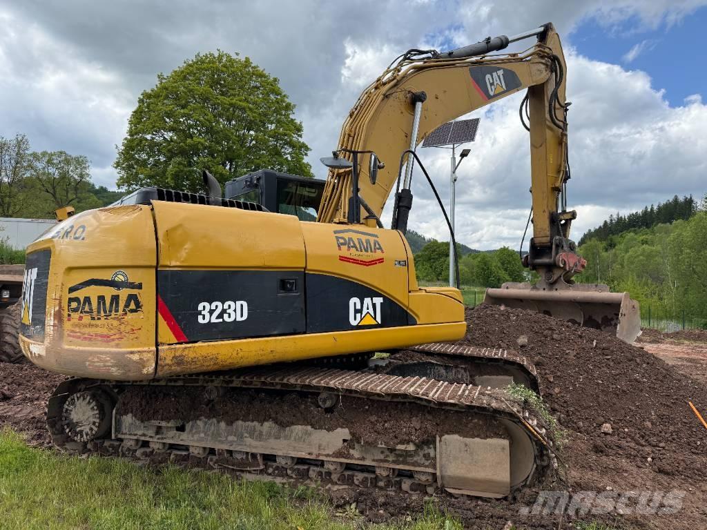 CAT 323 D L Rupsgraafmachines