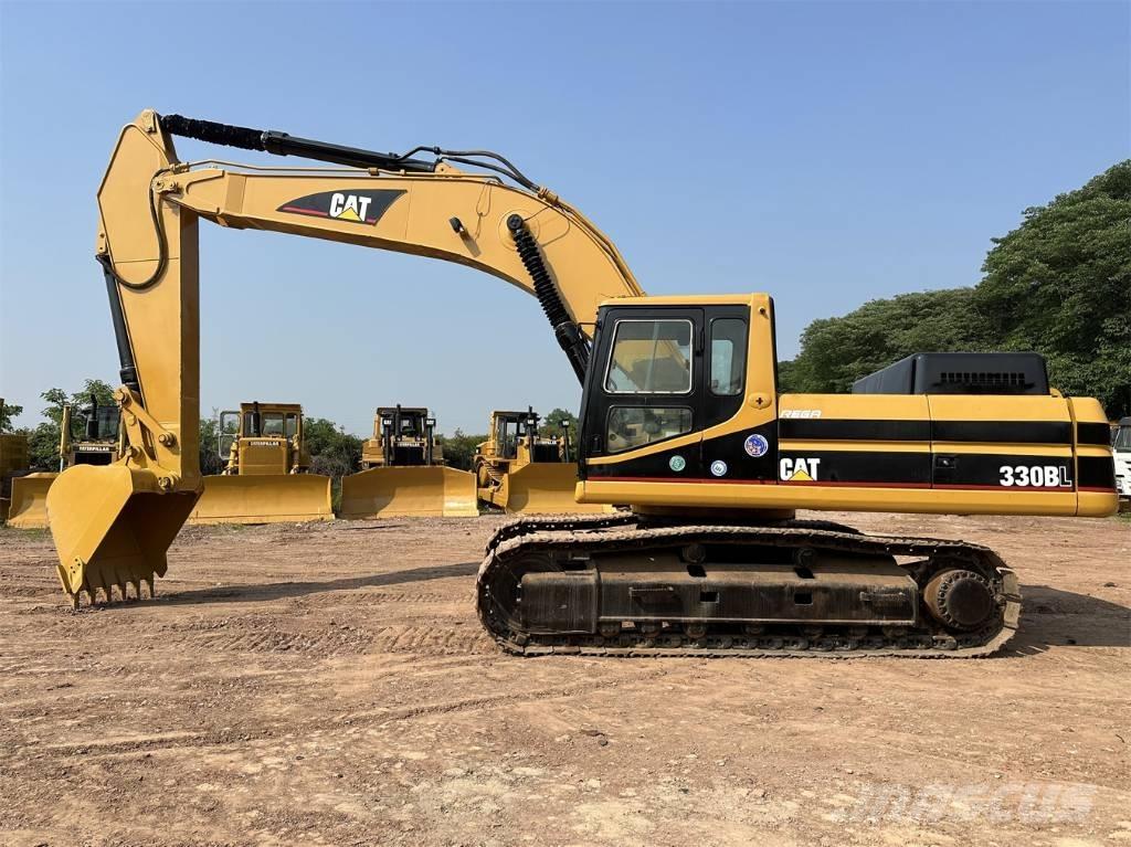 CAT 330 B Rupsgraafmachines
