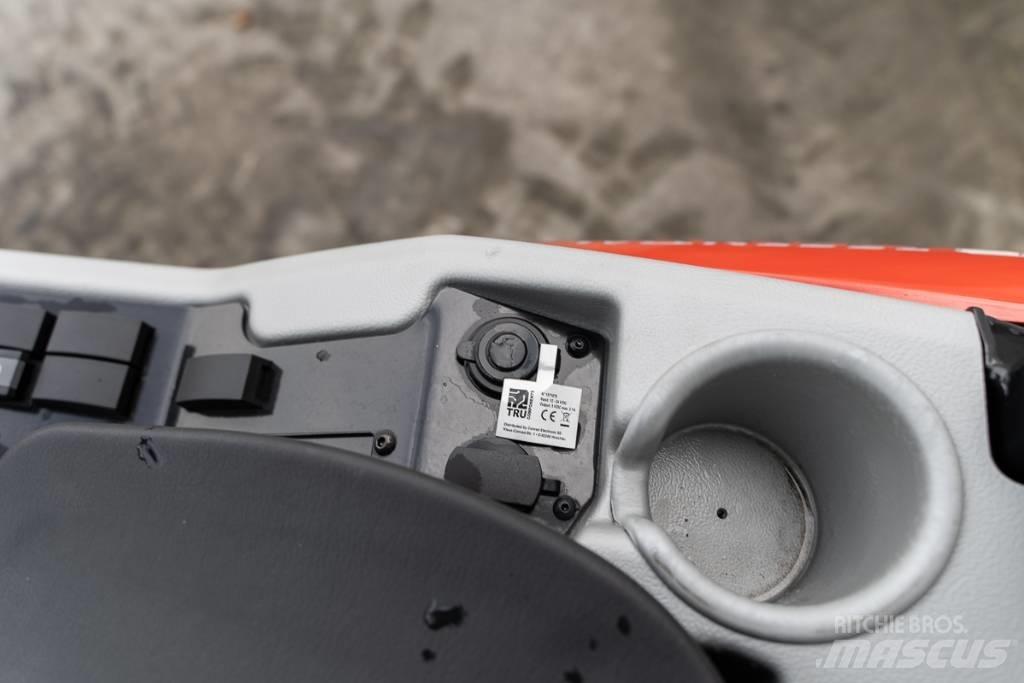 Manitou MLA 3-25H Miniladers